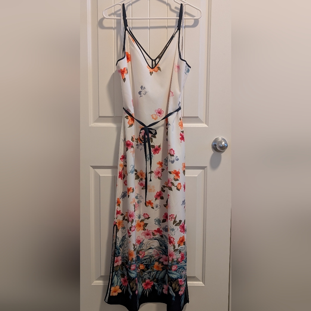 Floral Sleeveless Dress with Tie Waist